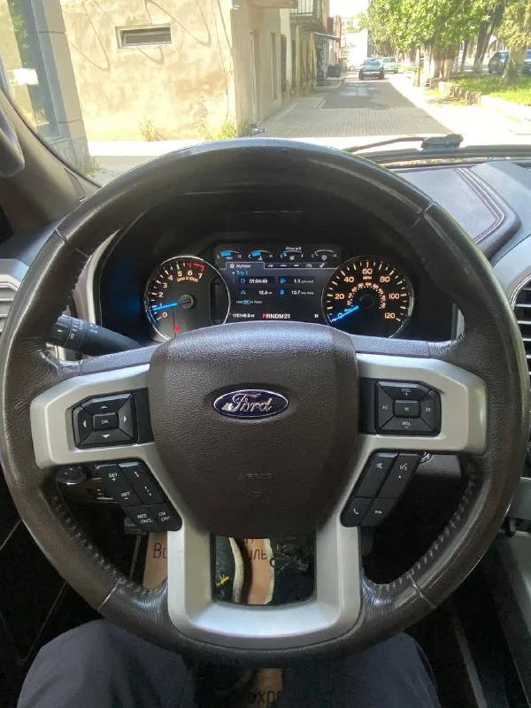 Ford F-150 1