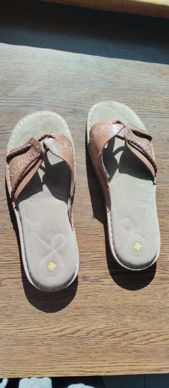 Сандали Dr. Martens женские новые размер 39 1