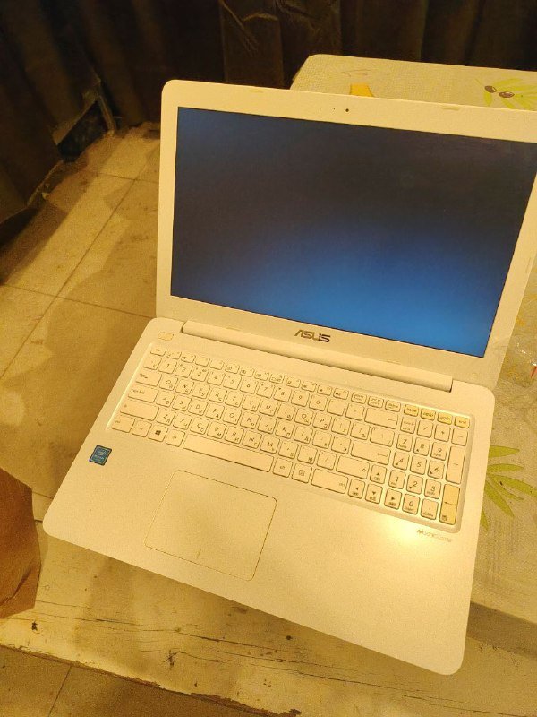 Ноутбук Asus с DDR3 16 ГБ и 256 ГБ SSD