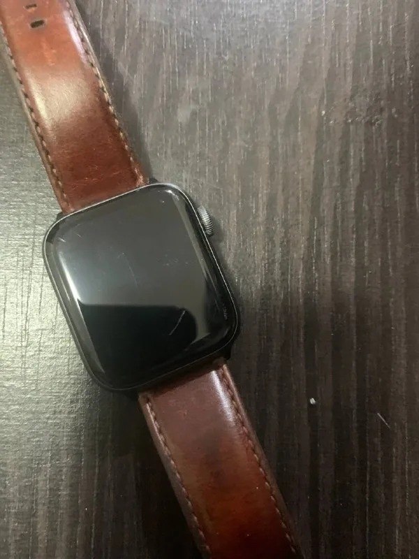 Apple Watch Series 4 44 мм GPS