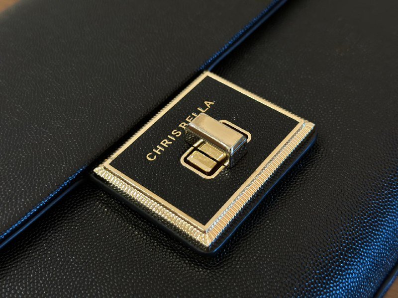 Женская сумка с кошельком и длинным ремешком 4