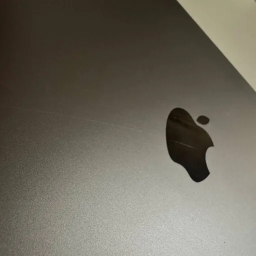 MacBook Air M2 8/256 GB
