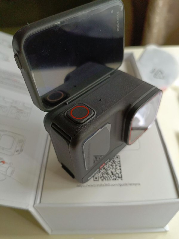 Камера Insta360 AcePro, трипод, защитные стёкла 5