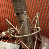 Микрофон Warm Audio WA-47jr, аудиокарта SSL 2+, пантограф Rode PSA1 2