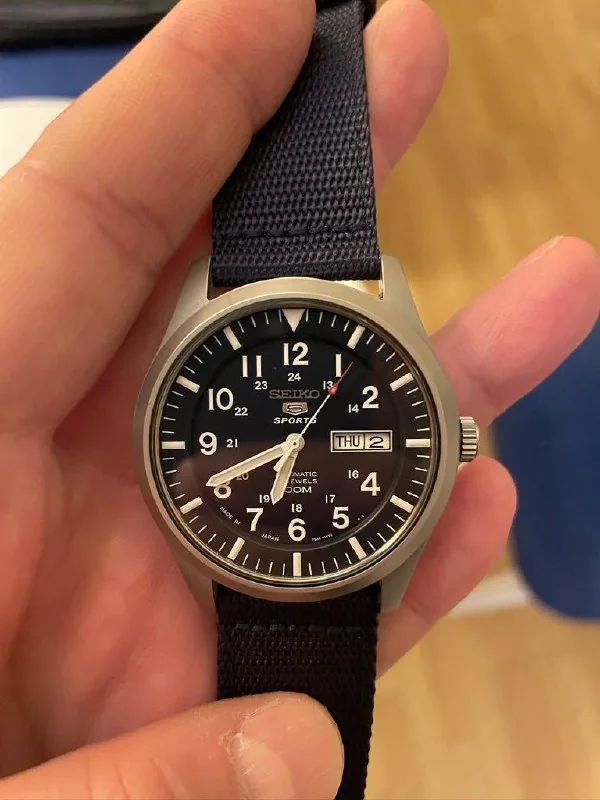 Часы SEIKO 5 Blue Automatic SNZG11J1 1