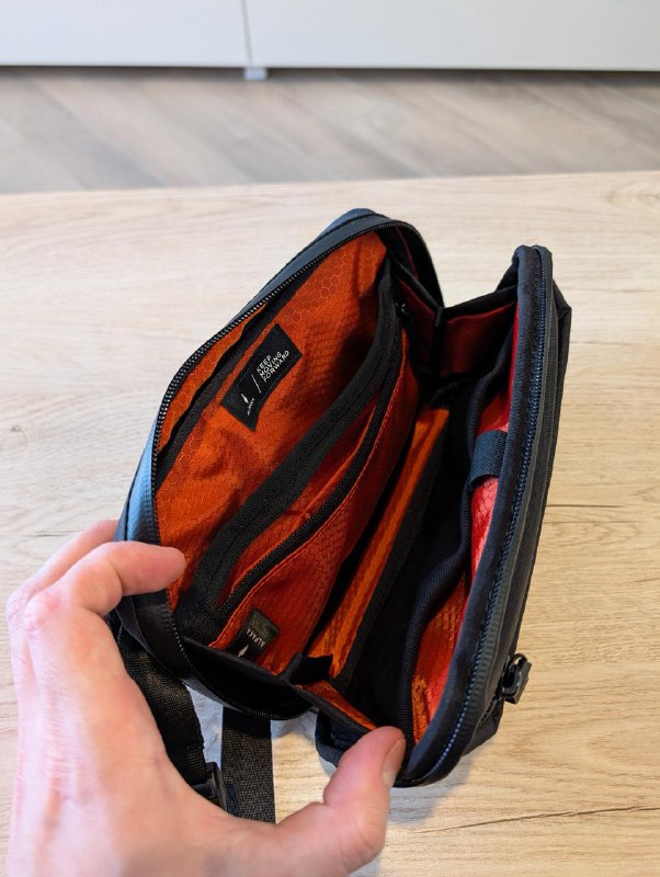Сумка на пояс ALPAKA Elements Tech Case Mini 2