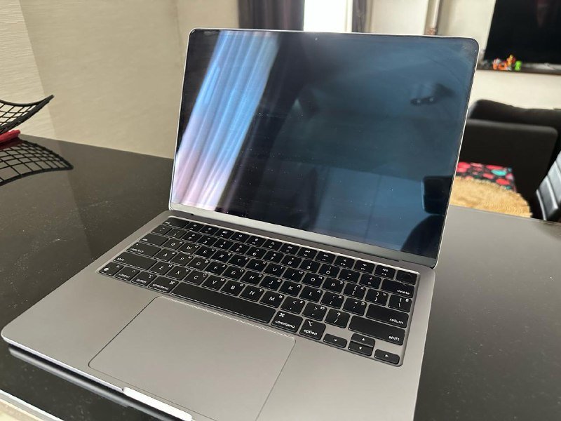 MacBook Air M2 13" 8/512