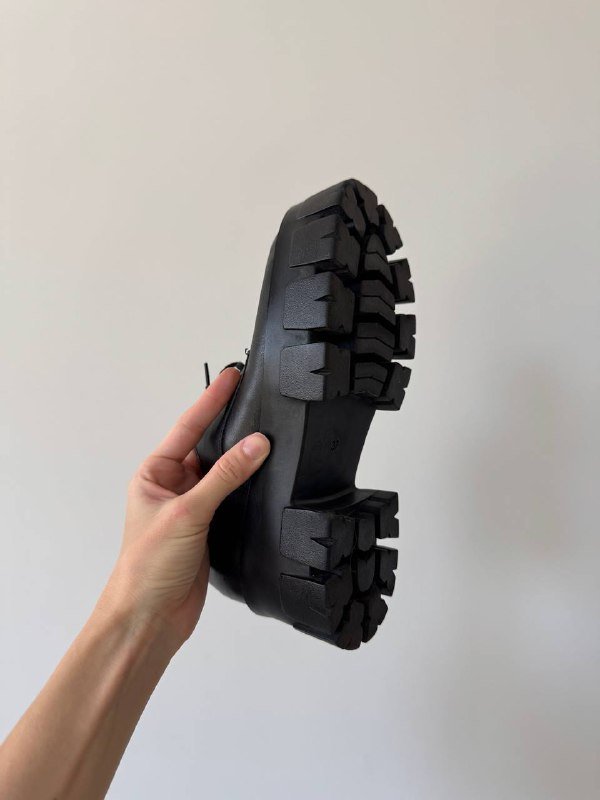 Ботинки из натуральной кожи 37 размер 5