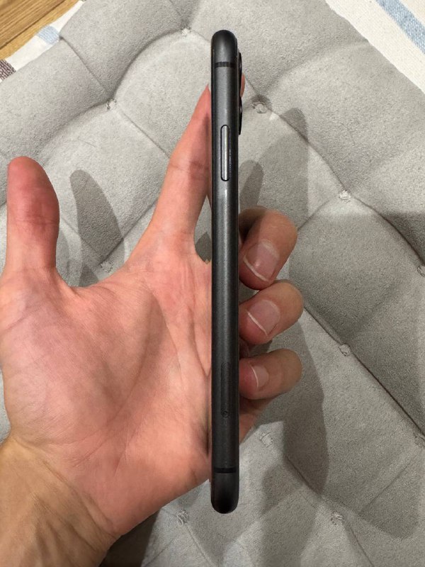 iPhone 11 64gb black 4