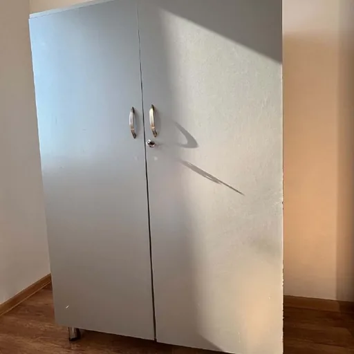 Шкаф
