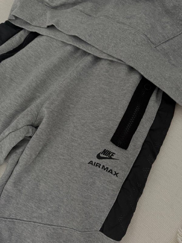 Мужской спортивный костюм Nike Air Max 6