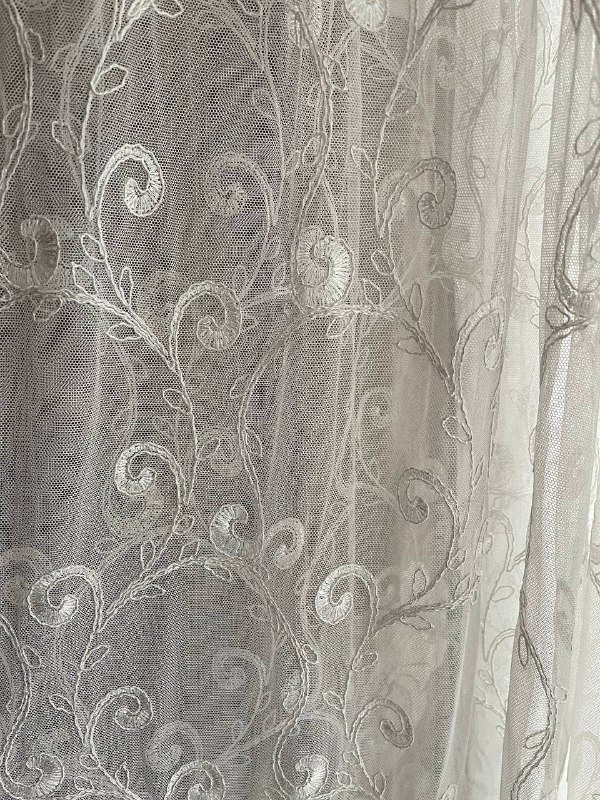 Шторы тюль и плотные с узором и цветами 3