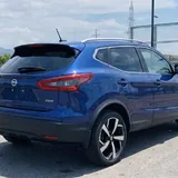Nissan Rogue Sport SV 3