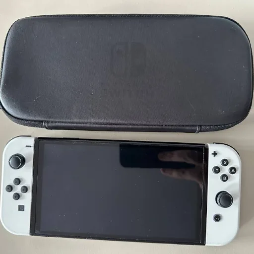 Nintendo Switch OLED, док-станция, Joy-Con, чехол, зарядное