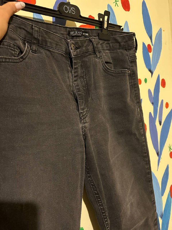 топ спортивный, кофта, джинсы, жилетка джинсовая, ободок, сумка 3