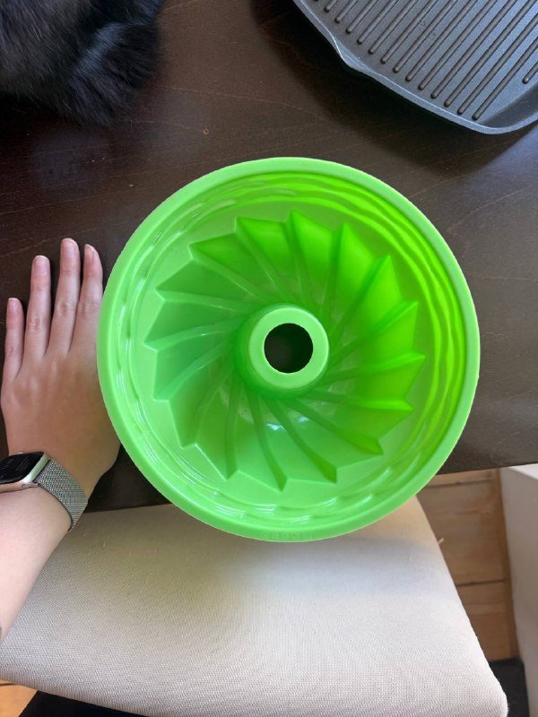 Фарфоровый чайный сервиз, подставки для мисок, силиконовая форма, пенка и масло для волос, картофельная толкушка, настольный вентилятор 8