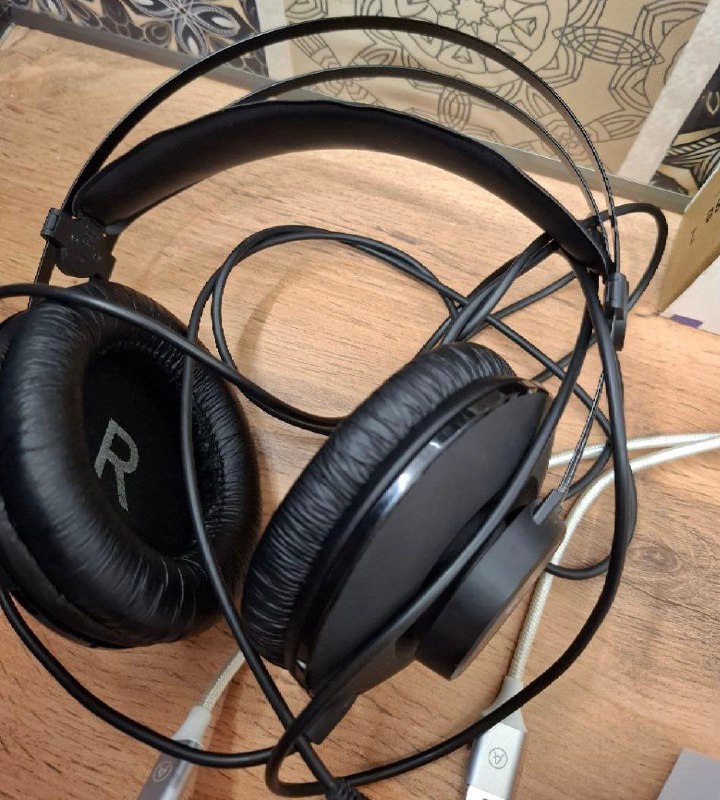 Arturia Minifuse 1 звуковая карта, AKG K52 наушники 3