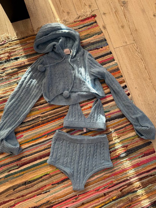 Костюм из Urban Outfitters XS