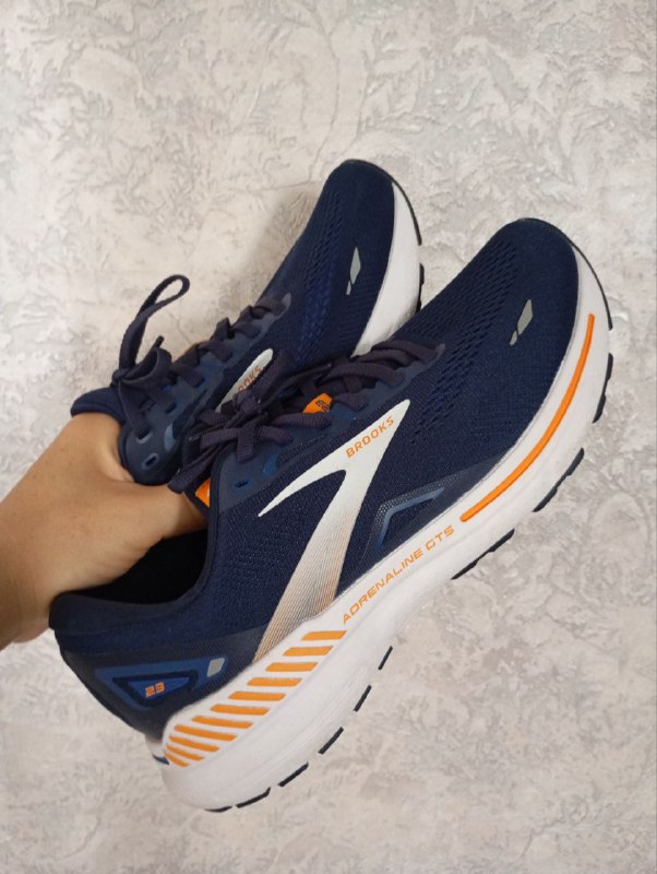 Кроссовки Brooks размер 44 2