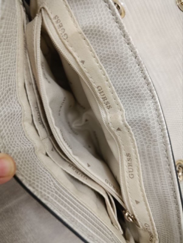 Сумка Guess, Черная сумка LV 4