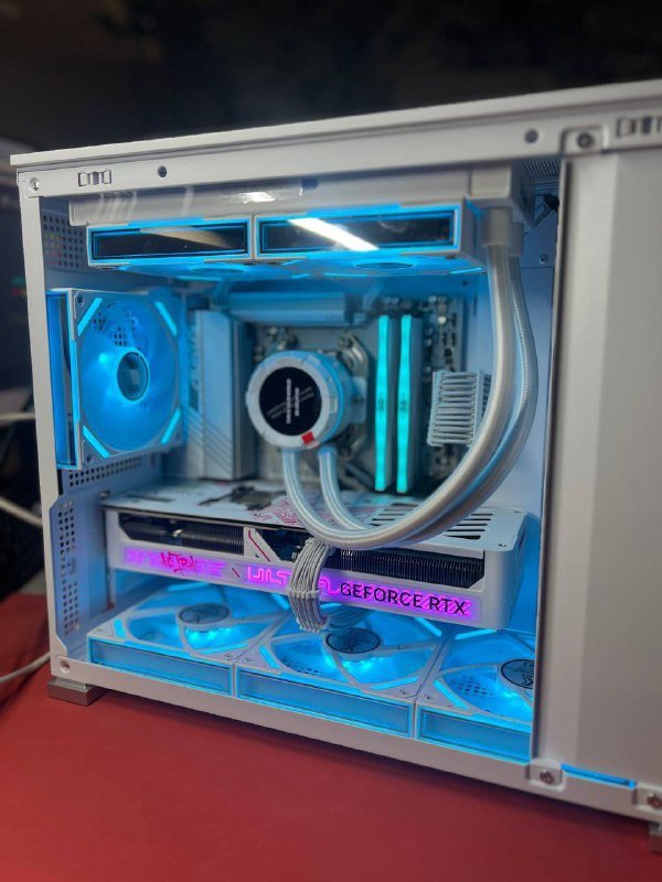 Компьютер с RTX 5070, Ryzen 7 9800x3d, DDR5 32GB