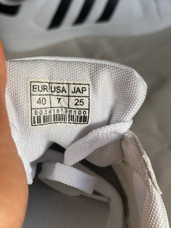 Кроссовки Adidas размер 40 новые 3