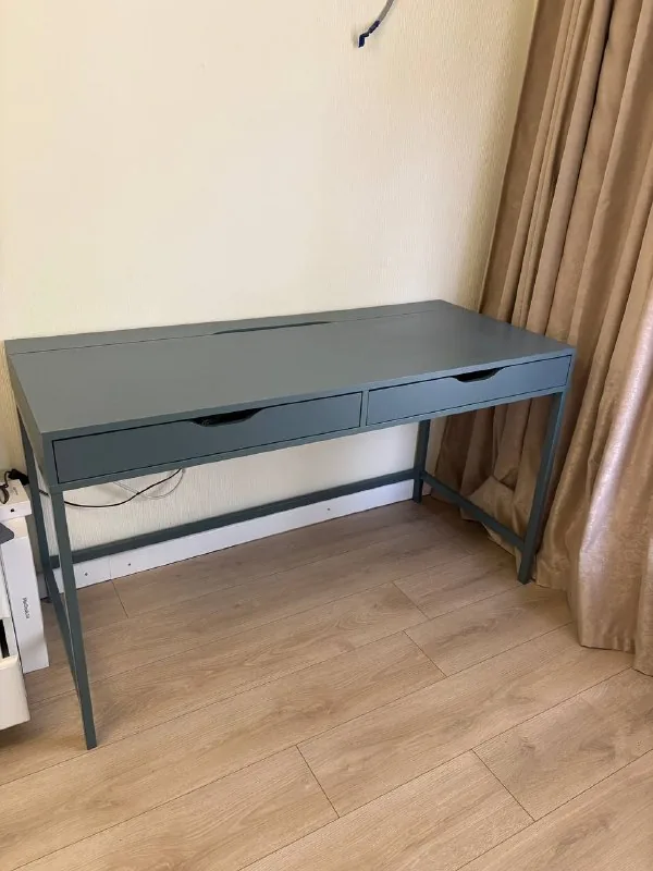 Стол IKEA