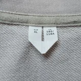 Мужской свитшот Arket, мужская футболка Uniqlo, кожаная сумка Jack Kinsky 2