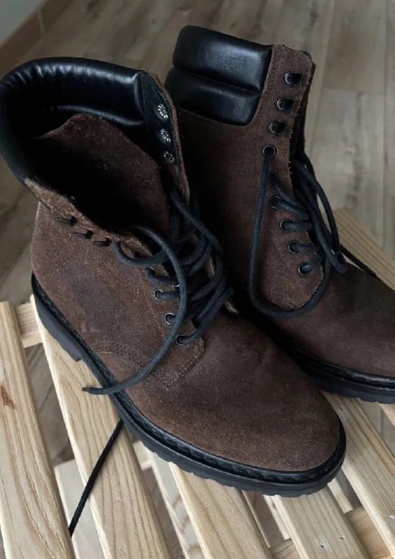 Замшевые Saint Laurent Trekker Combat Boots EU39