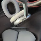 AirPods MAX Midnight 5