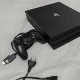 PlayStation 4 Pro 1TB 1