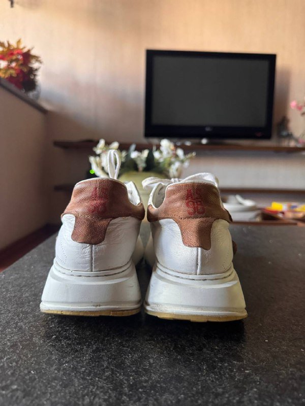 Кроссовки из натуральной кожи AS98 размер 38 2