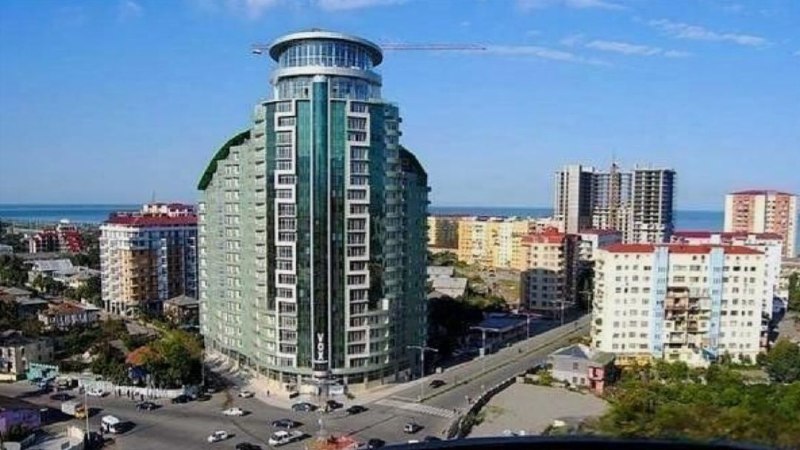 Комплект на воксе 200х160 кровать, матрас и тумбы 2