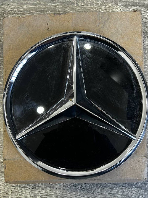 Значки эмблемы Chevrolet Mercedes VW на машины 5