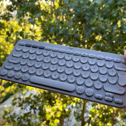 Клавиатура Logitech K380s Pebble Keys 2