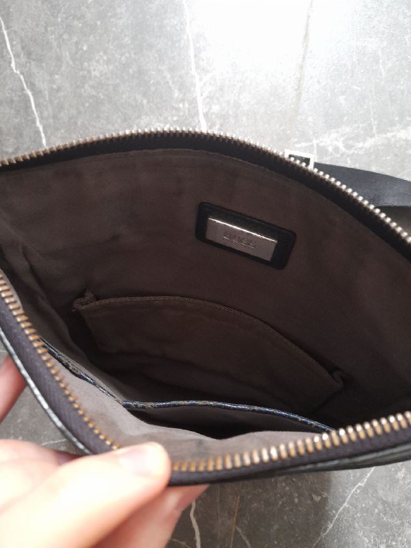 Сумка барсетка Hugo Boss кожанная темно синяя 3