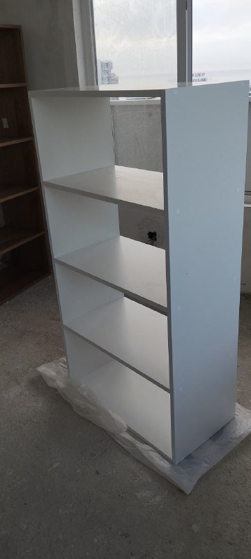 Новые белые и деревянные стеллажи 3