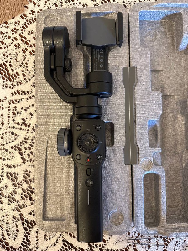 Стабилизатор Zhiyun Smooth 4