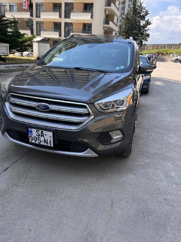 Ford Escape 2017 Titanium 4x4 2.0 EcoBoost 1
