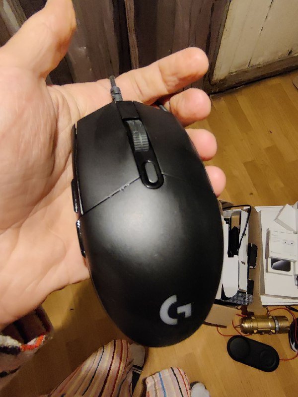 Игровая мышь Logitech G102 Lightsync 2