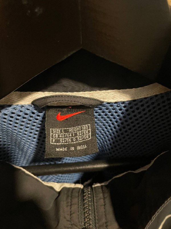 Nike Vintage Jacket 4