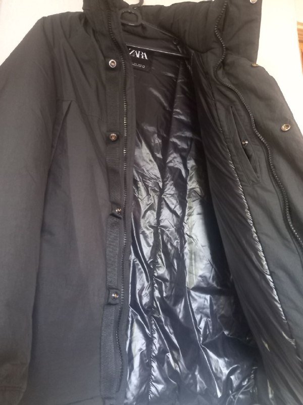 куртки, пальто, ботинки, кухонные принадлежности 7