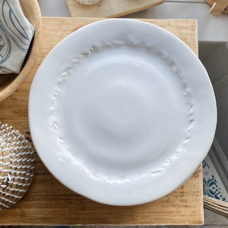 Сервировочные блюда, глубокие тарелки, суповые тарелки, и посуды 2