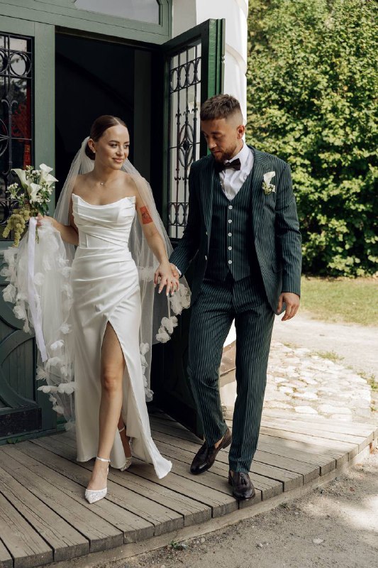 Свадебное платье, фата, туфли 4