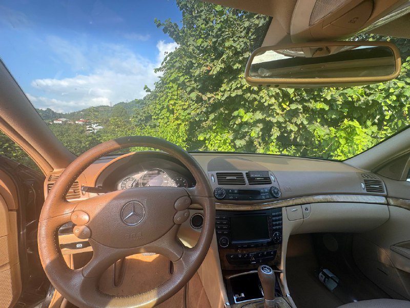 Mercedes W211 E350 2008 4