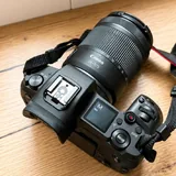 Canon EOS R камера, объектив RF 24-105mm 3