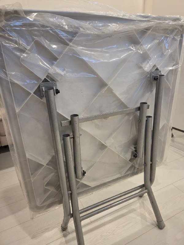 Пластиковый раскладной стол 80x80 2