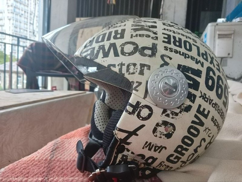 Винтажный шлем для мотоцикла и скутера размер M 3