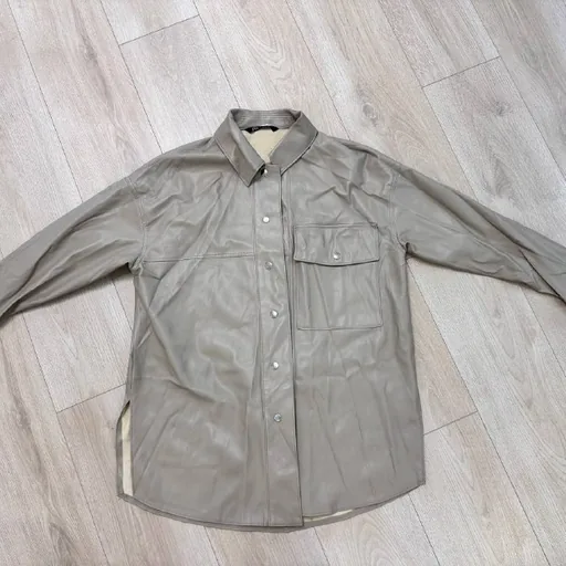 Рубашка Zara из экокожи
