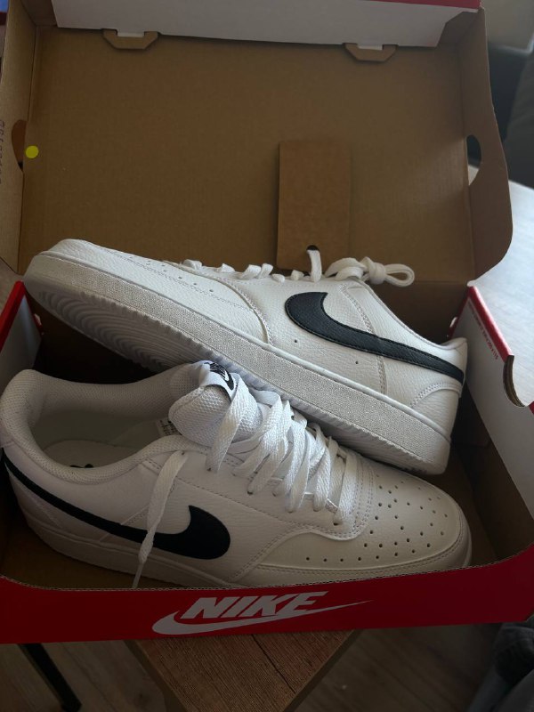 Кроссовки Nike оригинал 45 размер 4